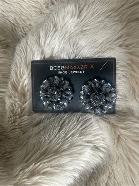 BCBGMAXAZRIA Silver Crystal Floral Shoe Jewelry Clips